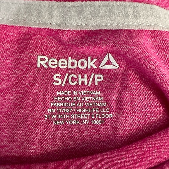 This does not fit me anymore. I wear mostly XS now. Worn approx 3x. - Picture 5 of 5